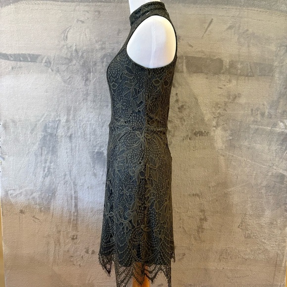 Dark Romantic Bodycon Lace Overlay Halter Sleeveless Dress Sz S Date Night - Picture 7 of 10